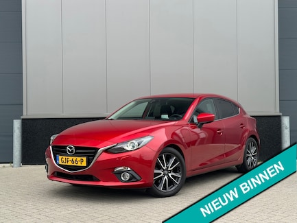 Mazda 3 0