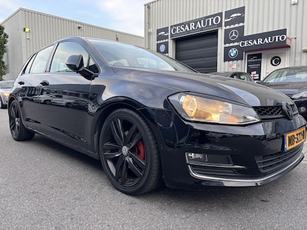 Volkswagen Golf 0