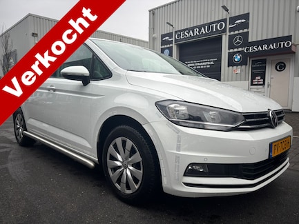 Volkswagen Touran 0