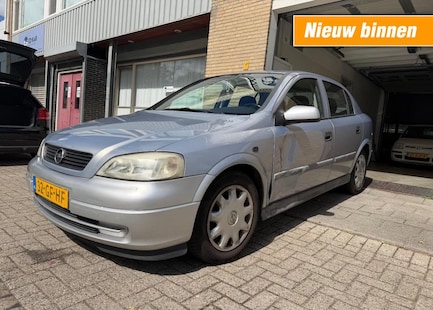 Opel Astra 0