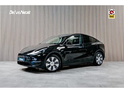 Tesla Model Y 0
