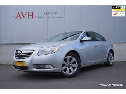 Opel Insignia 0
