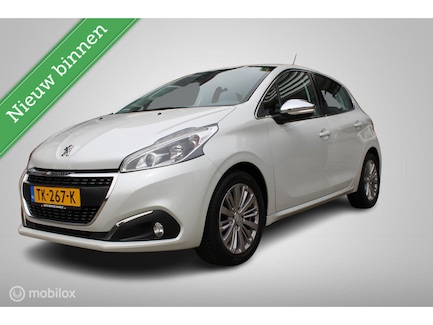 Peugeot 208 0