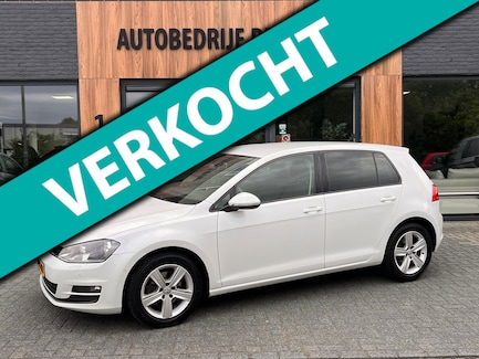 Volkswagen Golf 0