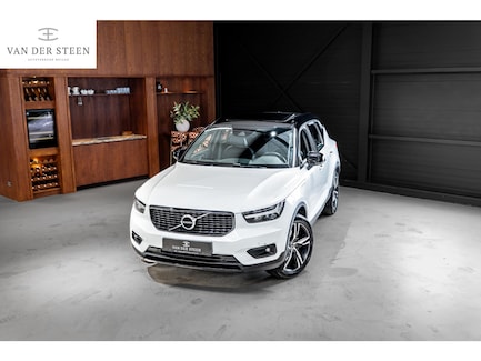Volvo XC40 0