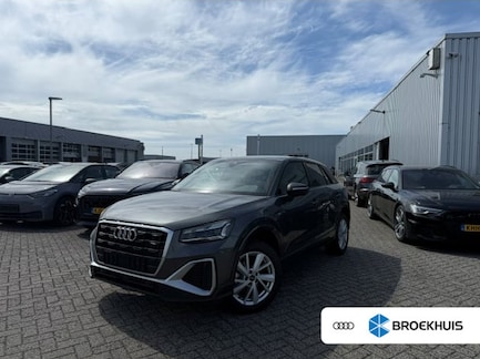 Audi Q2 0