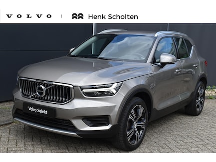 Volvo XC40 0