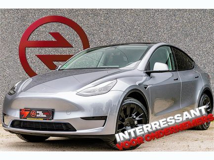 Tesla Model Y 0
