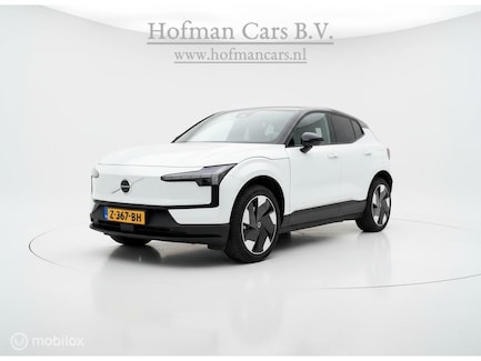 Volvo EX30 0