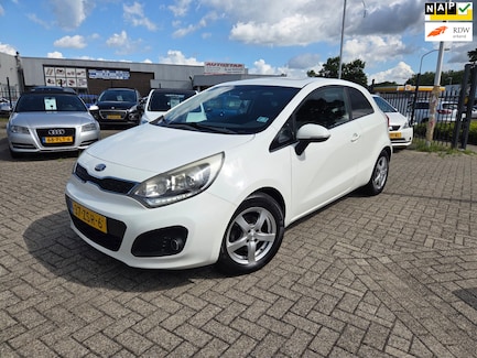 Kia Rio 0