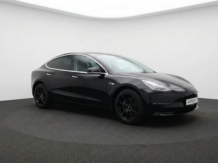 Tesla Model 3 0