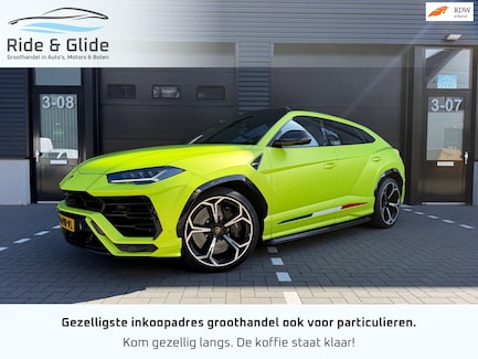 Lamborghini Urus 0