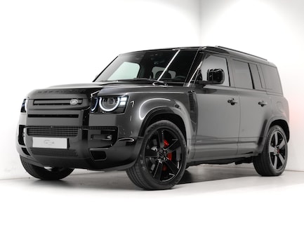 Land Rover Defender 0