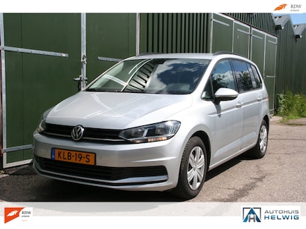 Volkswagen Touran 0