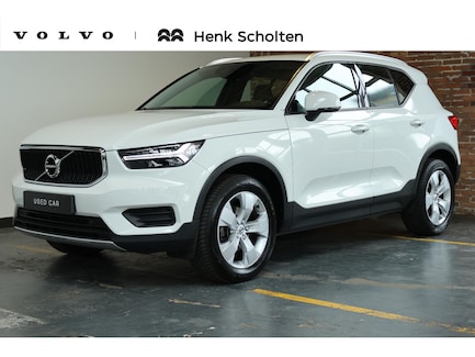 Volvo XC40 0