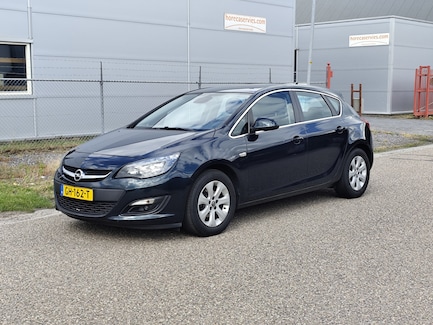 Opel Astra 0
