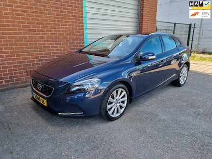Volvo V40 0