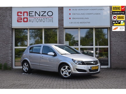 Opel Astra 0
