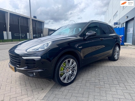 Porsche Cayenne 0