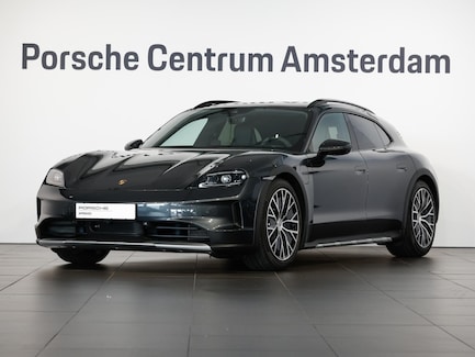 Porsche Taycan Cross Turismo 0