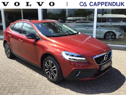 Volvo V40 Cross Country 0