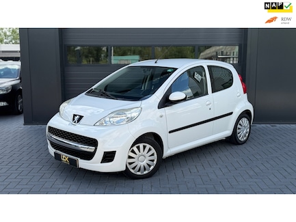 Peugeot 107 0