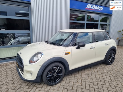 MINI One 0