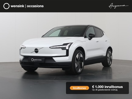 Volvo EX30 0