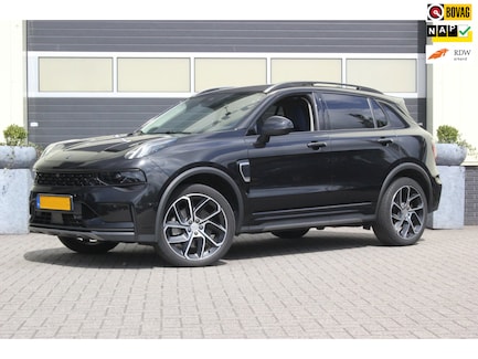 Lynk & Co 01 0