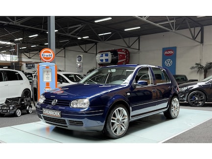 Volkswagen Golf 0