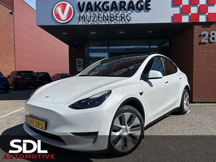 Tesla Model Y 0