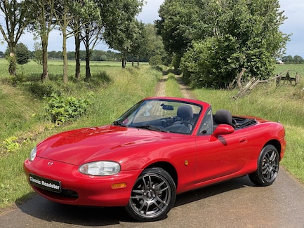 Mazda MX-5 0