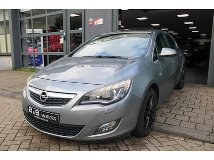 Opel Astra 0