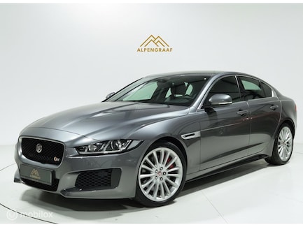 Jaguar XE 0
