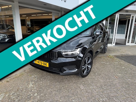 Volvo XC40 0