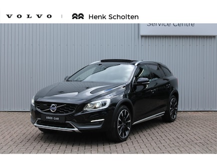 Volvo V60 Cross Country 0
