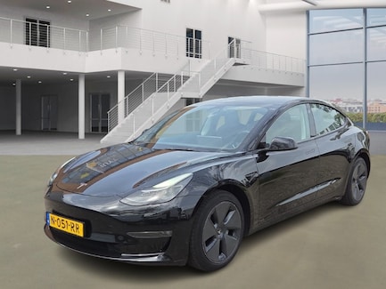 Tesla Model 3 0