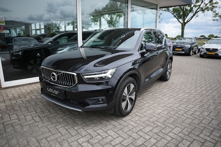 Volvo XC40 0