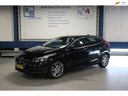 Volvo V40 0