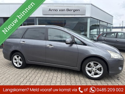 Mitsubishi Grandis 0