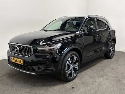 Volvo XC40 0