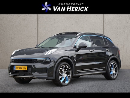Lynk & Co 01 0