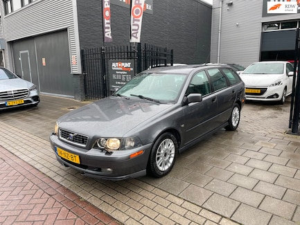 Volvo V40 0
