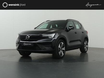 Volvo XC40 0