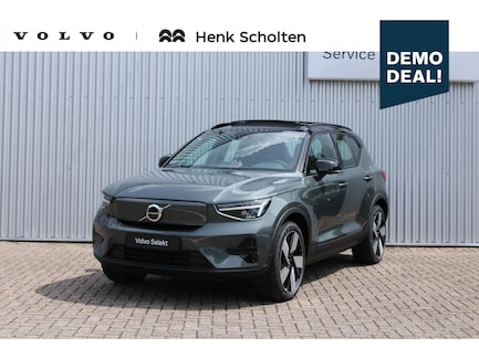 Volvo EX40 0