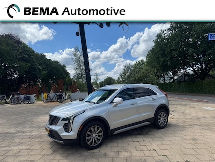 Cadillac XT4 0