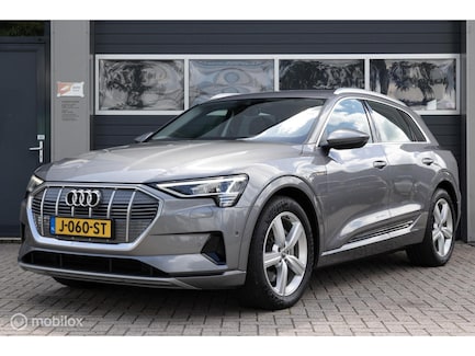 Audi E-tron 0