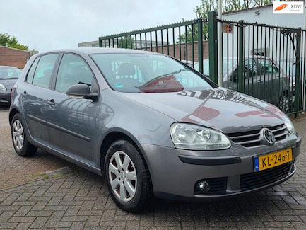Volkswagen Golf 0