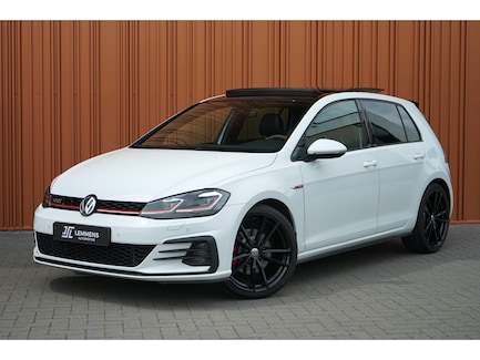 Volkswagen Golf 0