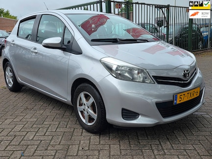 Toyota Yaris 0